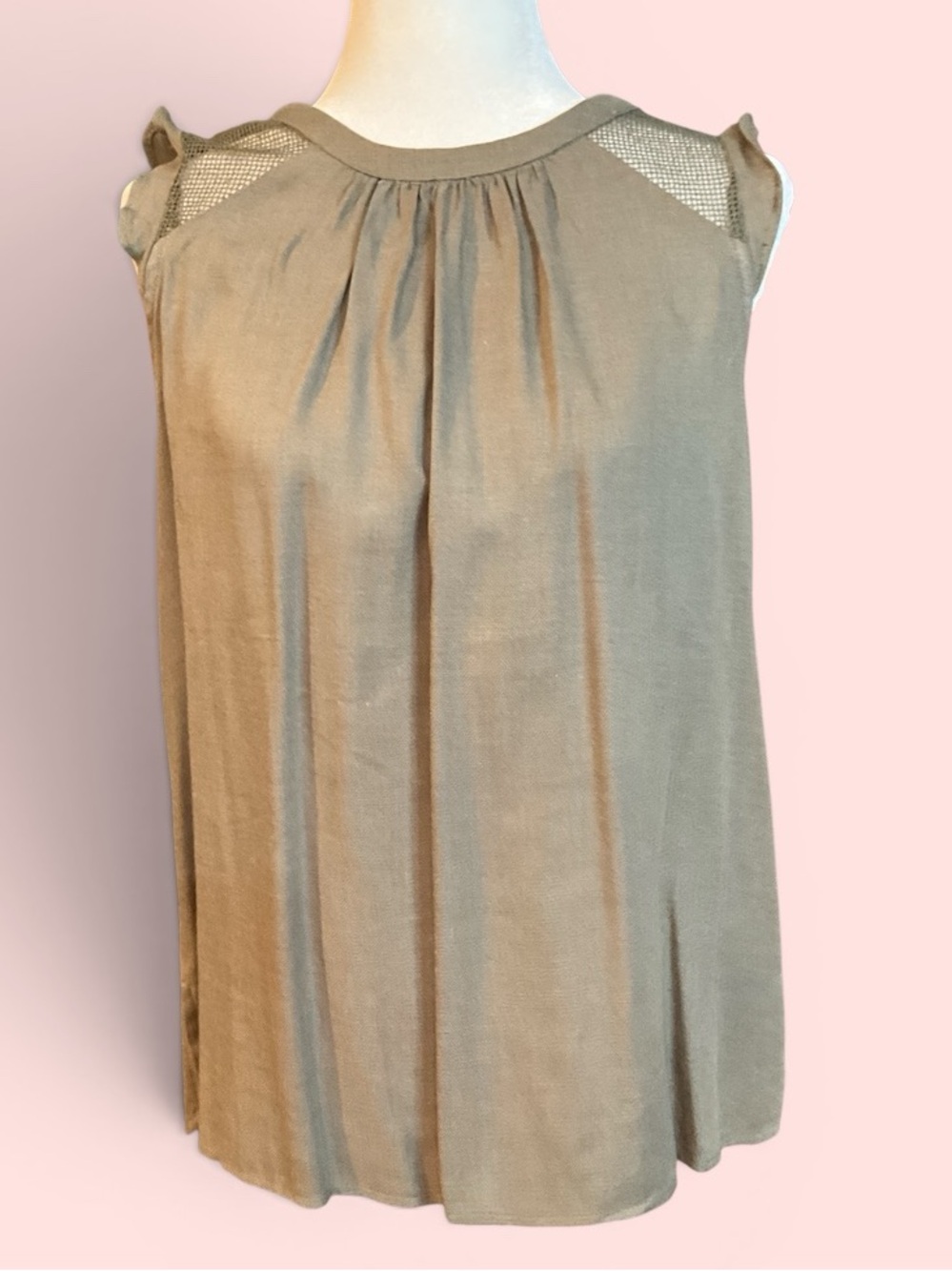 Doe & Rae olive green Sleeveless Mesh-Yoke blouse